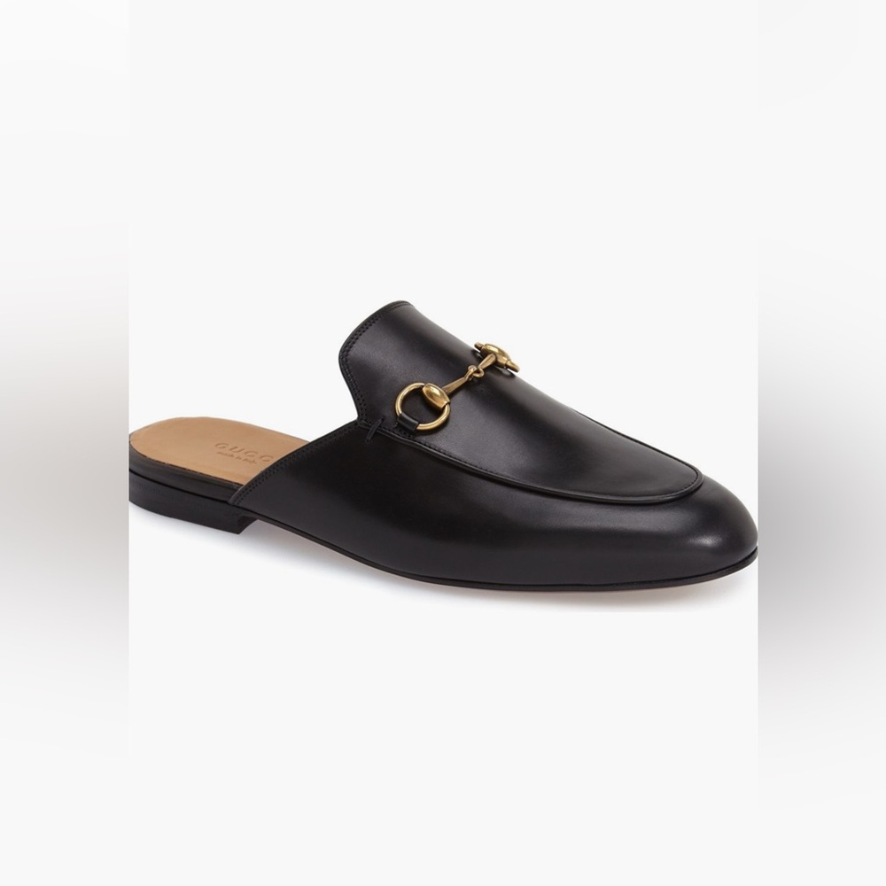 Gucci
Princetown Black Leather Loafer Mules with Gold horse bait buckle Detail